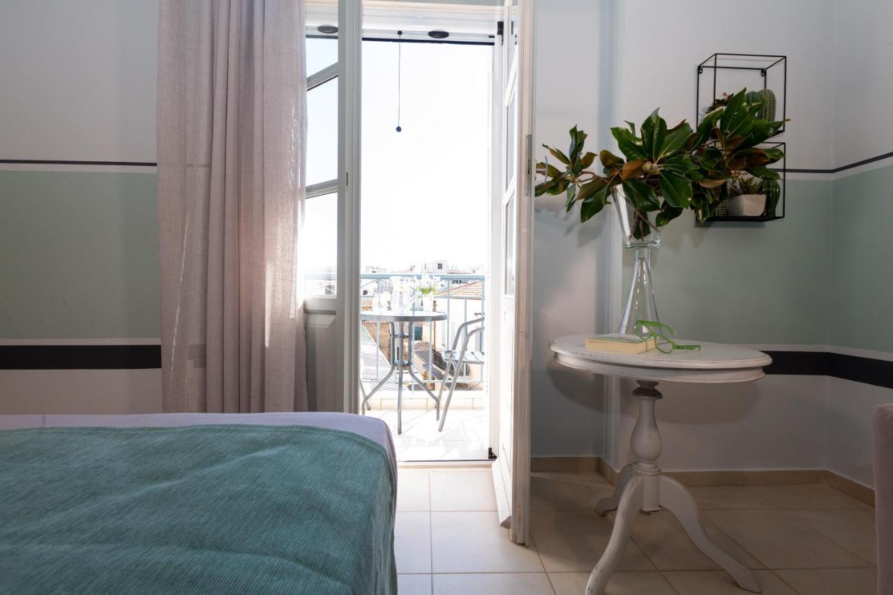Magnolia - Apartment In Kalamata Exterior photo